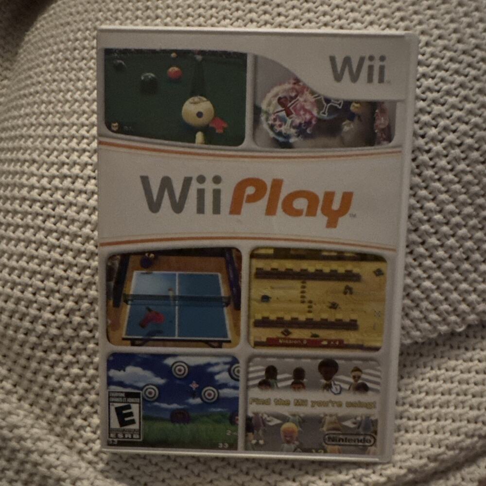 Wii Play Nintendo 2007 Case And Game
